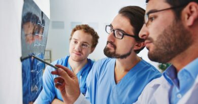 Les géants pharmaceutiques suisses dans le secteur de la santé mondiale