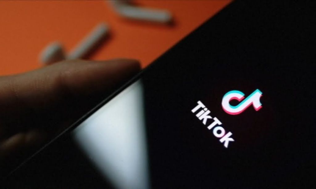 accord TikTok Murdoch Trump