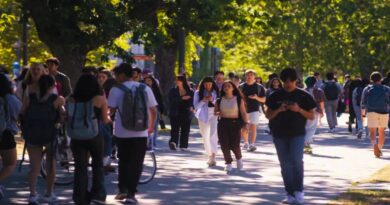 etudiants internationaux risquent expulsion visas canada