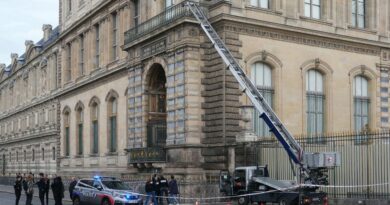 vol des bijoux du louvre