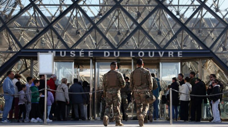 cambriolage du Louvre
