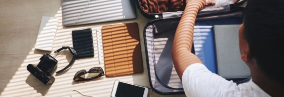 astuces pour voyager léger